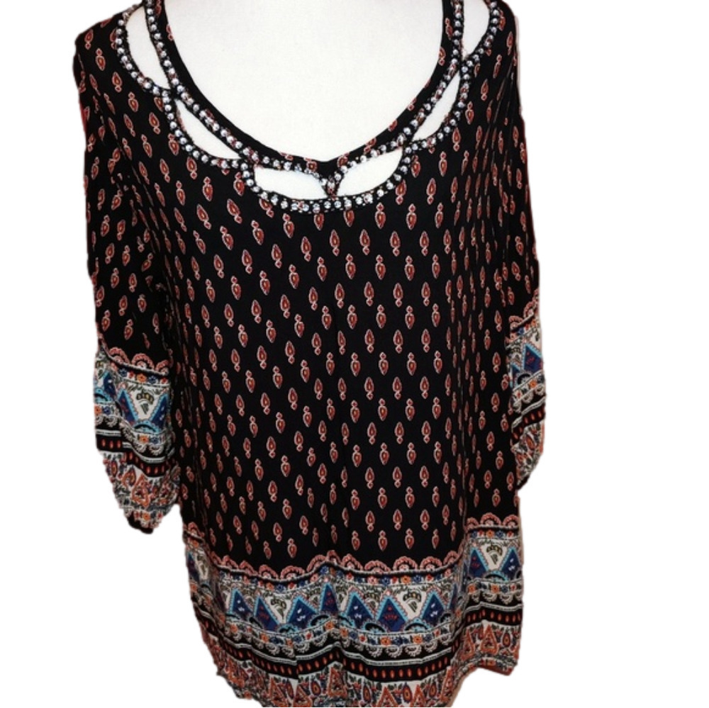 BKE Tunic Blouse Rhinestone Neck Line L